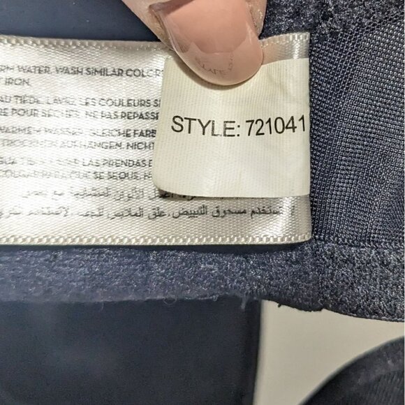 Déesse | Contour Flirt Padded Underwire Bra in Black - Picture 7 of 10